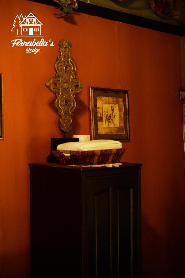 Fernabella'S Lodge บาเย เด กัวลาลูเป ภายนอก รูปภาพ