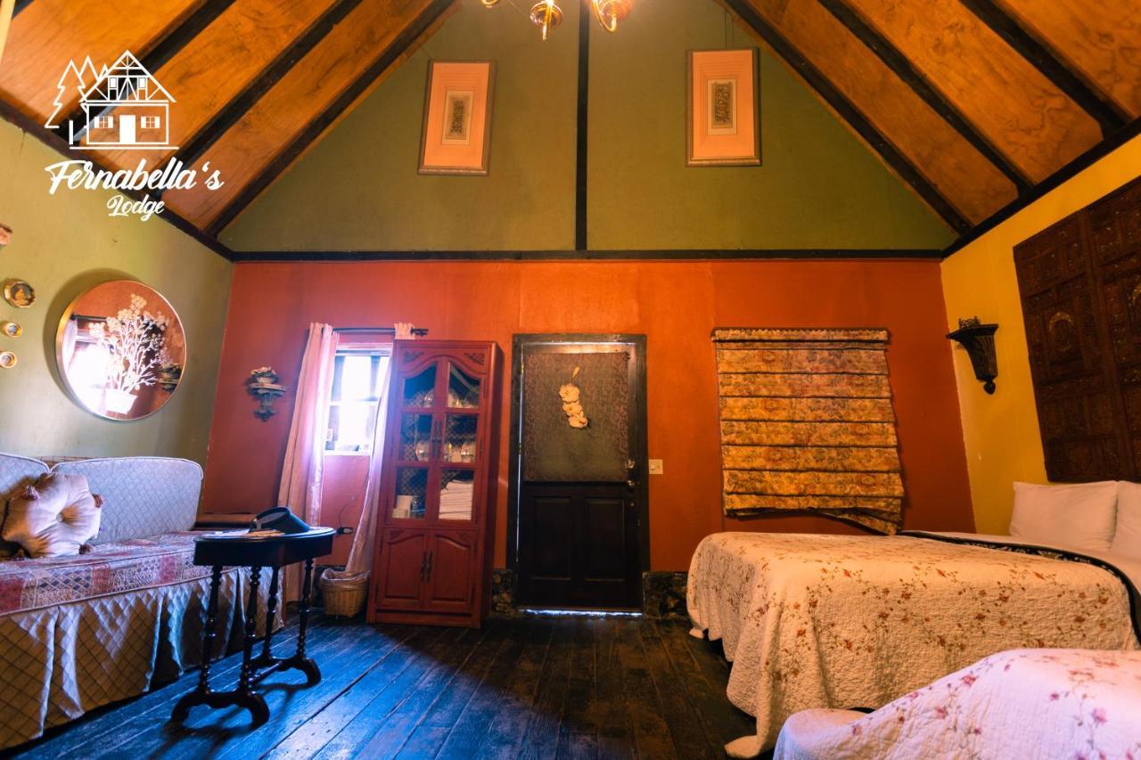 Fernabella'S Lodge บาเย เด กัวลาลูเป ภายนอก รูปภาพ