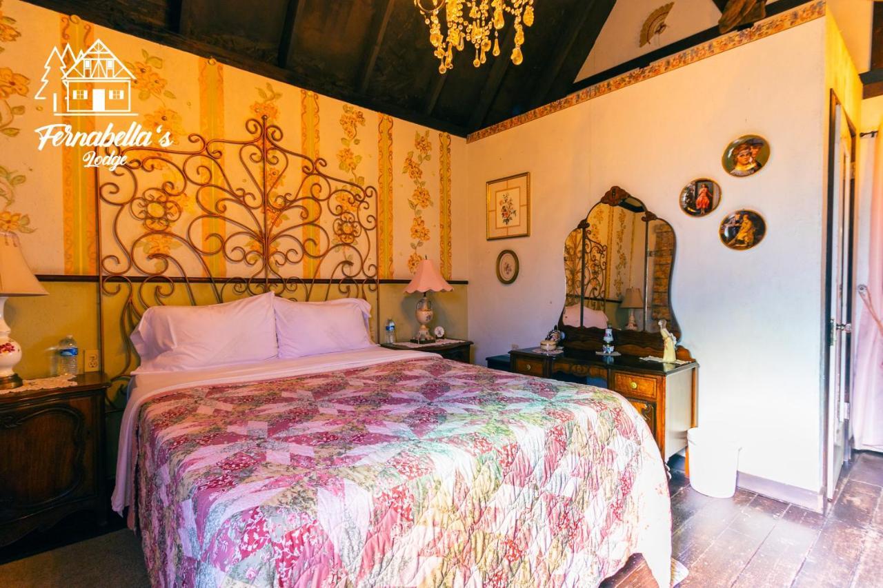 Fernabella'S Lodge บาเย เด กัวลาลูเป ภายนอก รูปภาพ