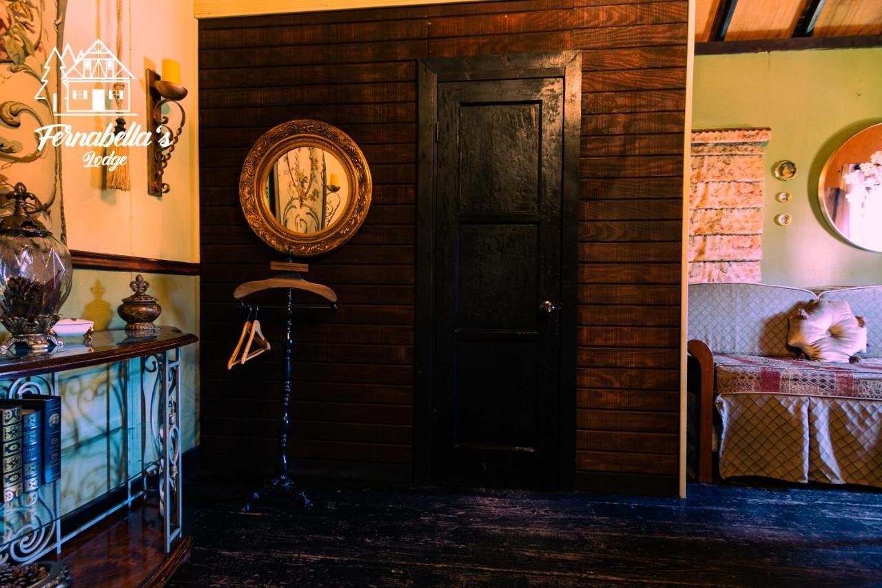 Fernabella'S Lodge บาเย เด กัวลาลูเป ภายนอก รูปภาพ