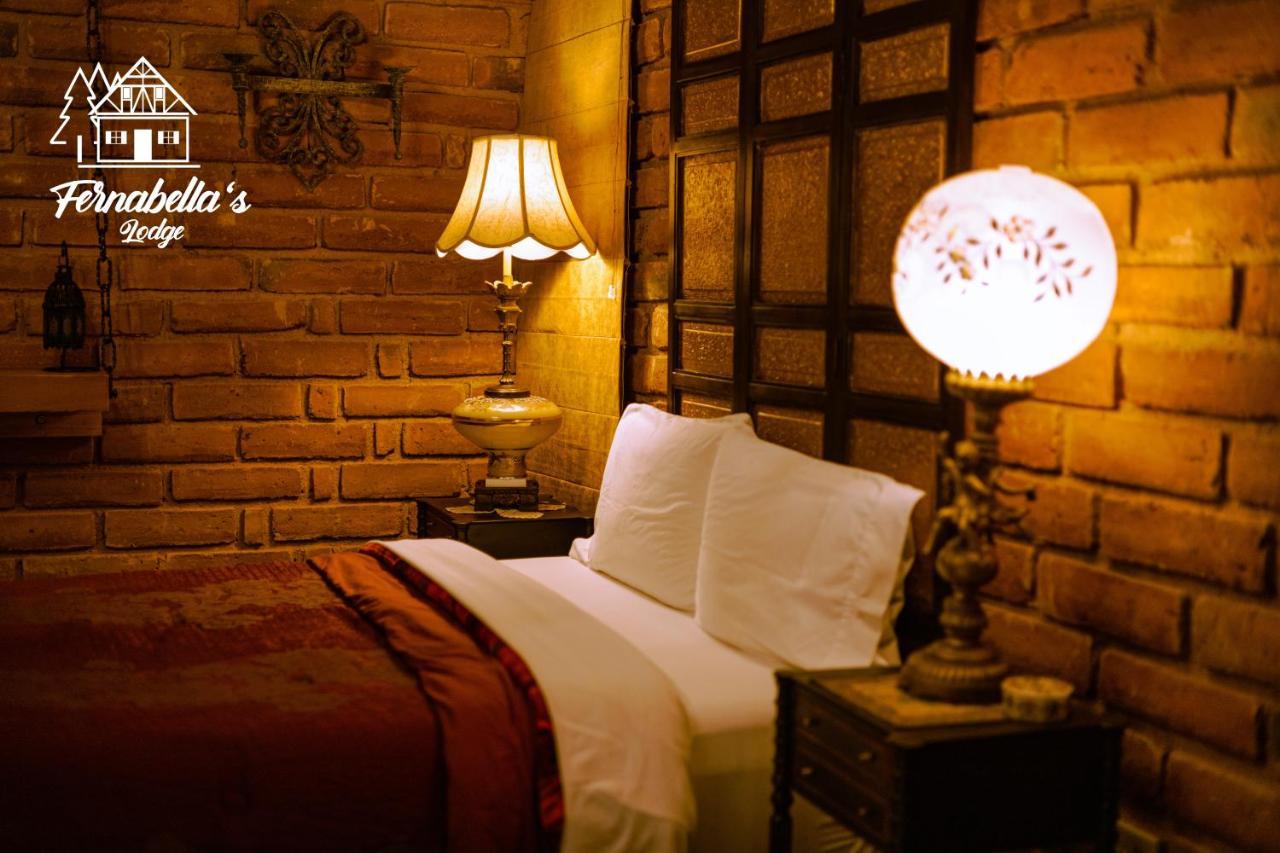 Fernabella'S Lodge บาเย เด กัวลาลูเป ภายนอก รูปภาพ