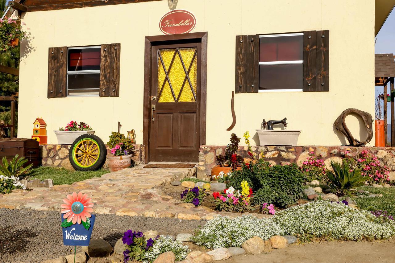Fernabella'S Lodge บาเย เด กัวลาลูเป ภายนอก รูปภาพ
